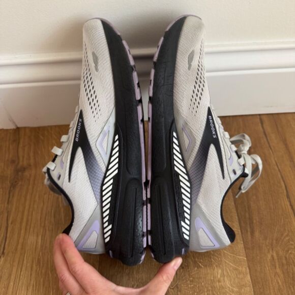 Brooks Adrenaline GTS 23 Women's Running Shoes - Grey / Purple | Size 10 - Picture 5 of 8